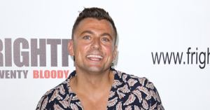 Vape Addiction Lands Actor in Hospital for Respiratory Failure: Paul Danan Speaks Out