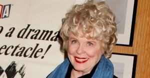 Actress in ‘Gunsmoke’ and ‘Twilight Zone’ Episodes Passes Away: Evans Evans Was 91