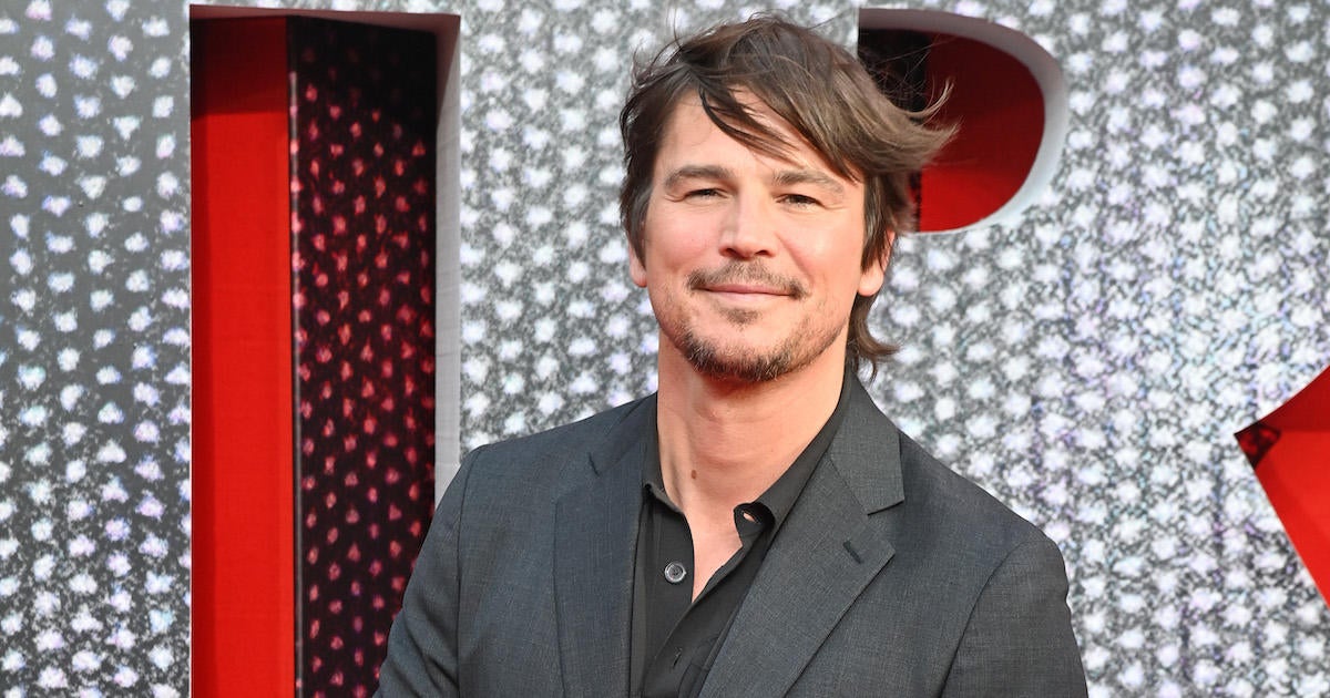 Josh Hartnett Hospitalized After Car Wreck