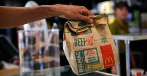 McDonald’s Tries out Major Addition for To-Go Orders