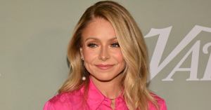 Kelly Ripa Denies Using Lip Fillers, Explains Her Makeup Secret