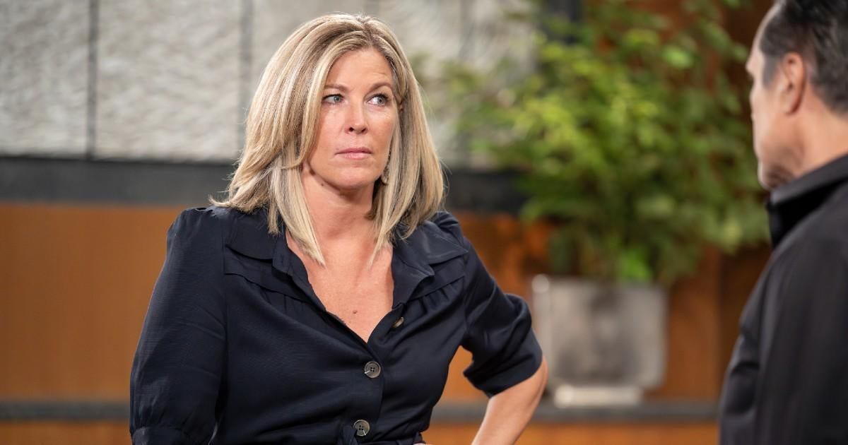 how old is laura wright on general hospital - Ilustrasi 3