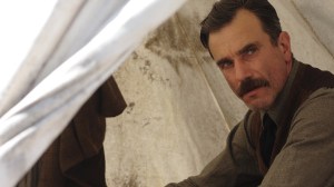 Daniel Day-Lewis Comes out of Retirement, Spotted Filming New Movie