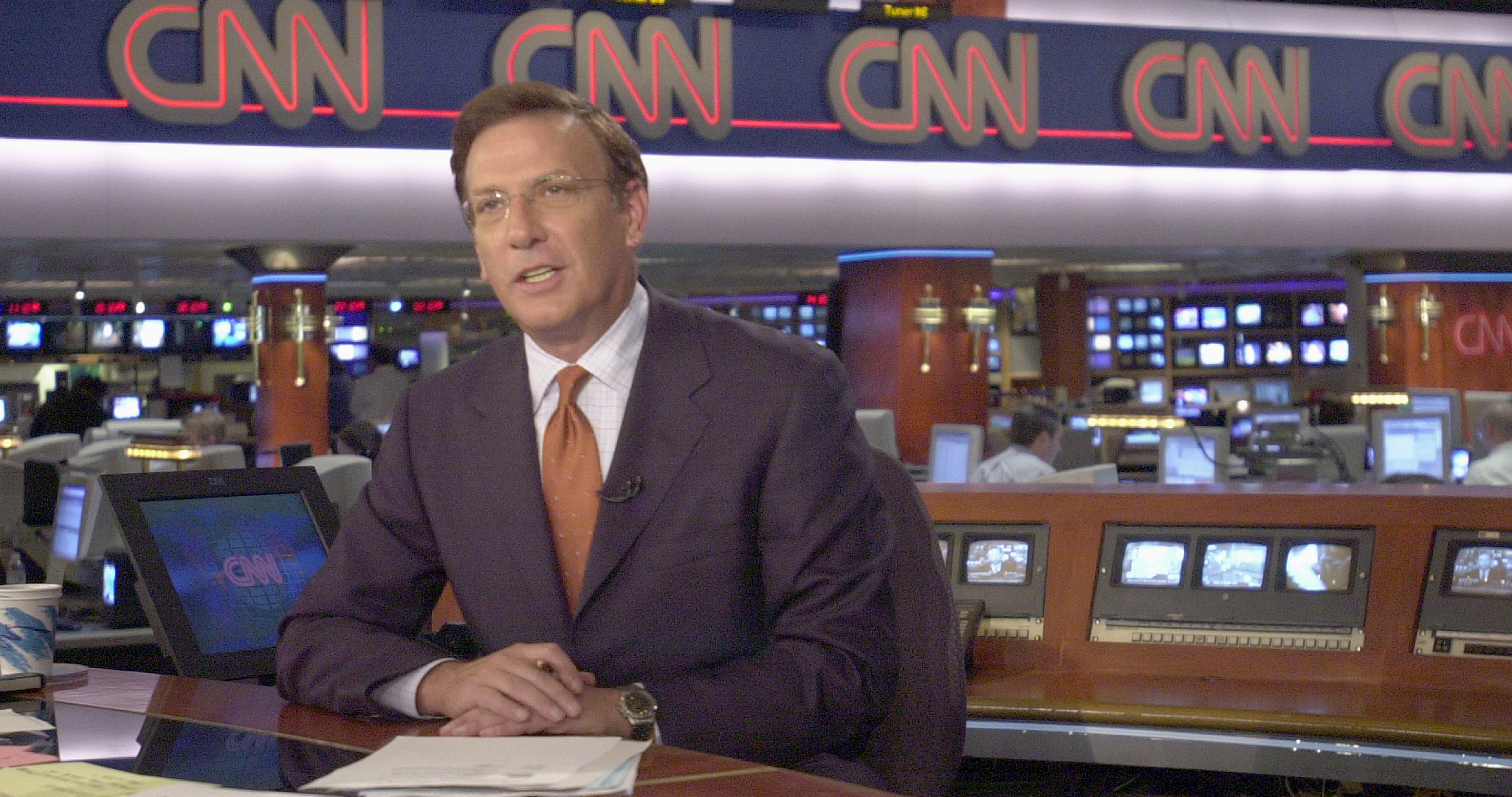 Veteran CNN Anchor Lauded for 9/11 Coverage Dies: Aaron Brown was 76 ...