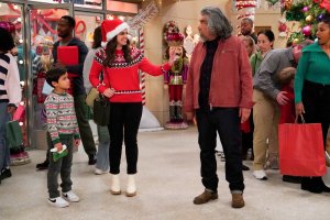 ‘Lopez vs Lopez’: George Reignites a Feud with Santa Claus in Exclusive Sneak Peek