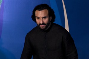 Actor Hospitalized After Getting Stabbed in the Spine During Home Invasion: Saif Ali Khan Reportedly Attacked