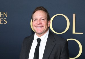 Actor Steve Guttenberg Helps First Responders in L.A. Fires