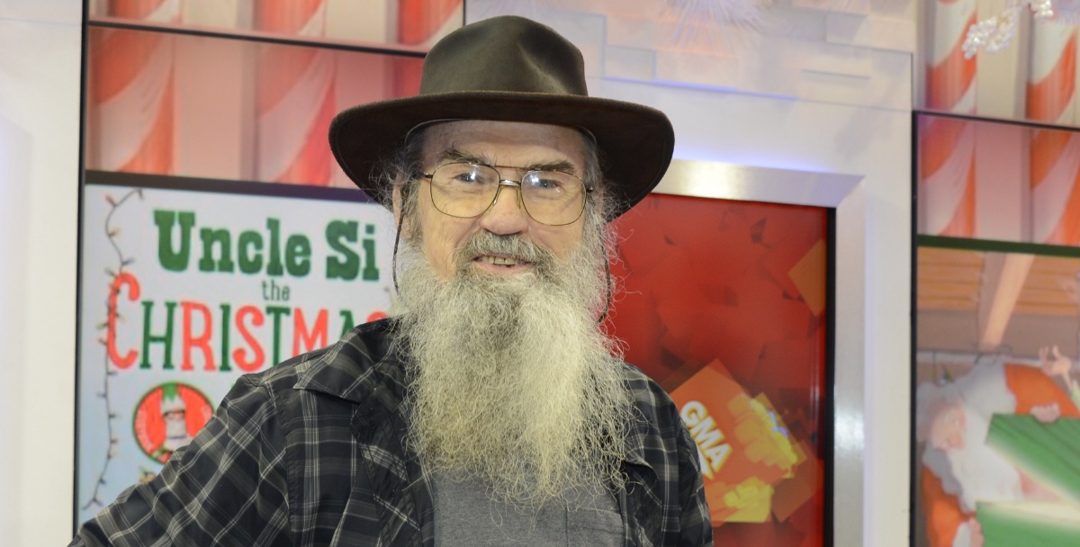 Major 'Duck Dynasty' Star Hospitalized Details on Uncle Si’s Hunting Accident PopCulture
