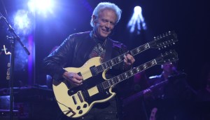 Eagles Guitarist Don Felder Suffers Medical Event Onstage