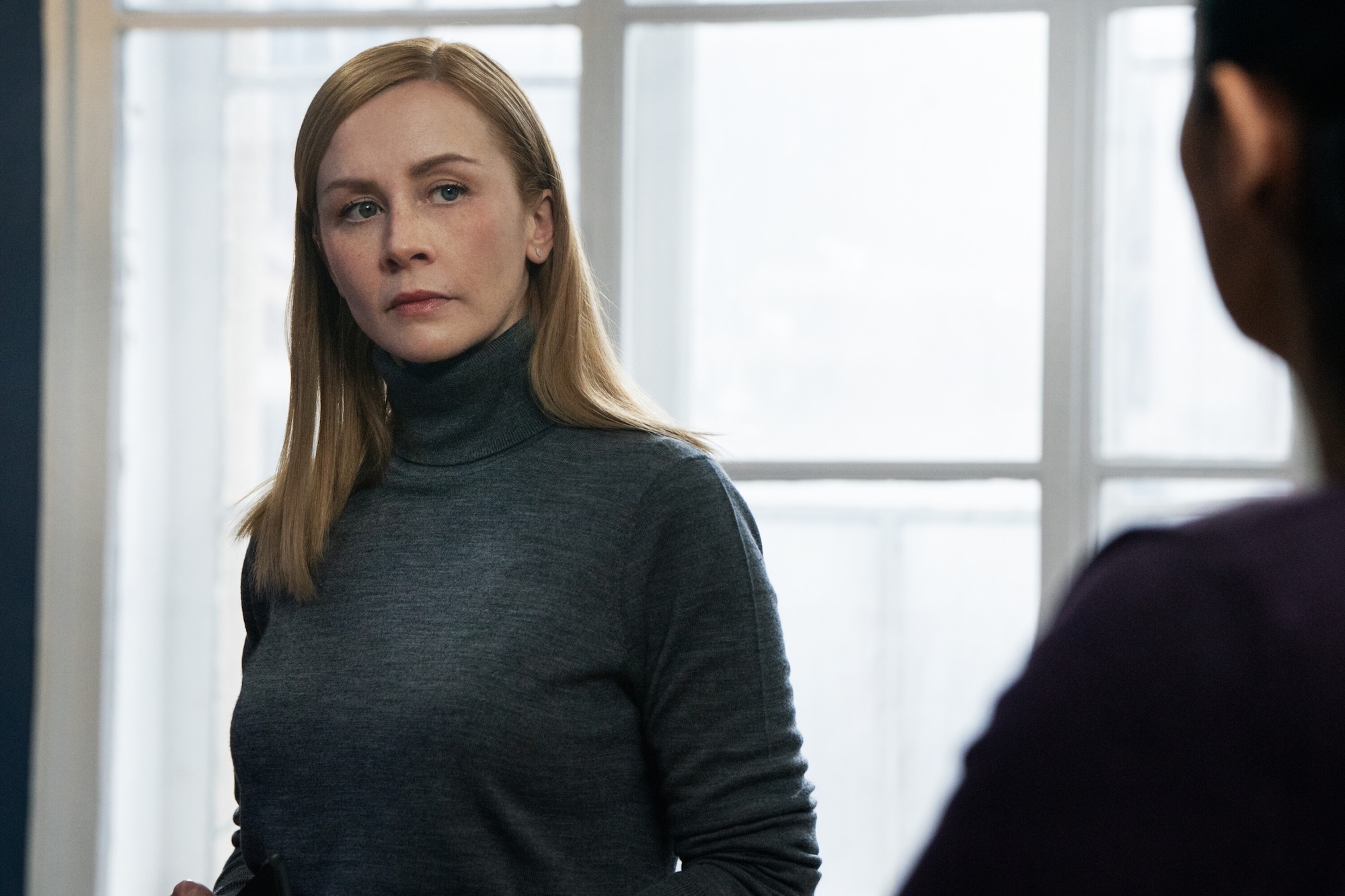 ‘FBI International’ Star Eva Jane Willis Previews Smitty’s ‘Personal