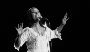 Roberta Flack Dead at 88