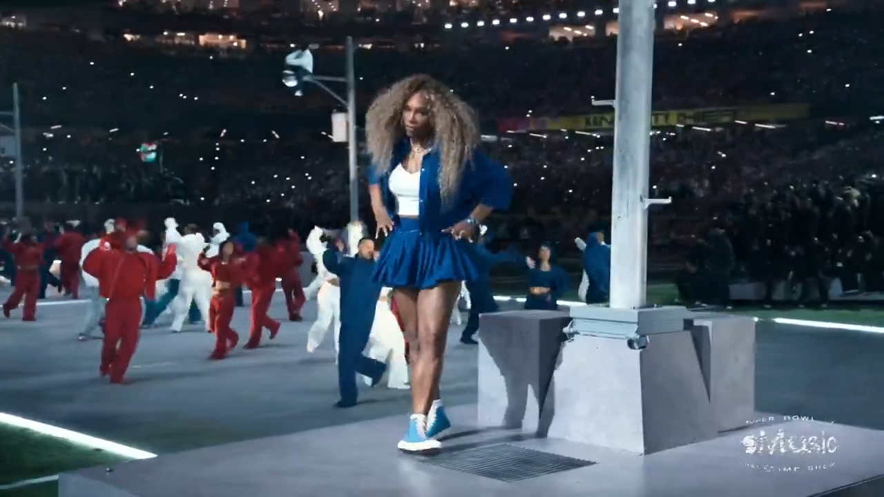 Watch Serena Williams Crip Walk During Surprise Super Bowl Halftime