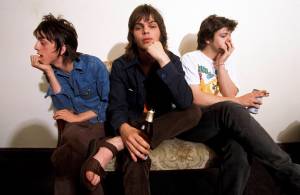 Popular ’90s Band Sets 30th Anniversary Tour: First US Shows in 17 Years Set for Supergrass