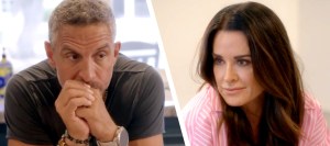 ‘RHOBH’: Kyle Richards Breaks Down Confronting Mauricio Umansky About Photos of Him Kissing Another Woman