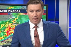 News Anchors Rush to Seek Shelter Live on the Air as Tornado Hits News Station