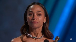 Zoe Saldaña Tears up in Moving Oscar Acceptance Speech