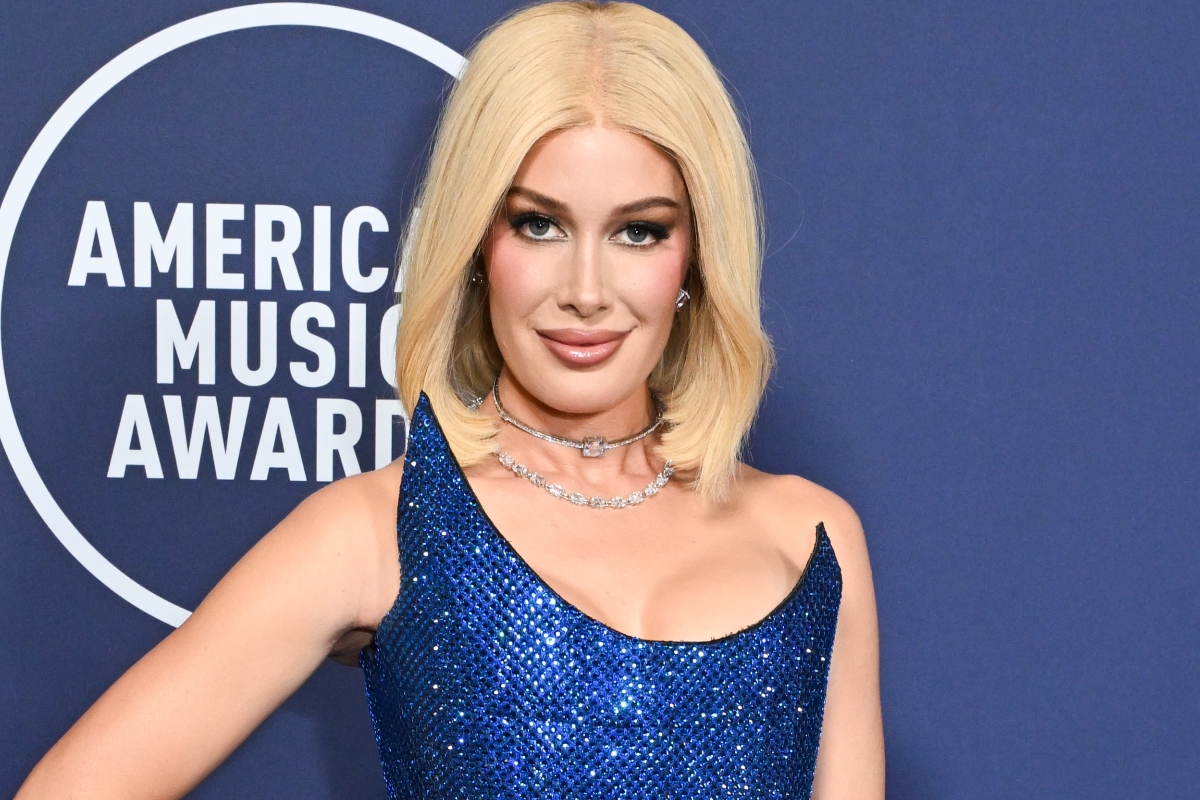 Heidi Montag's Wig Gets Instantly Clocked by AMAs Viewers