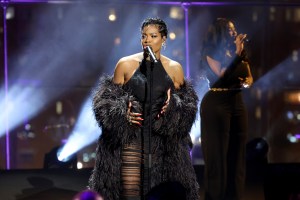 Fantasia Barrino Issues Stark Warning to Young ‘American Idol’ Singer in the Middle of Concert