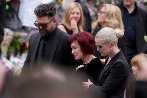 Sharon Osbourne Weeps at Husband Ozzy’s Funeral Procession