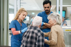 ‘Transplant’: The Team Attends to an Elderly Couple in a Precarious Situation (Exclusive Clip)