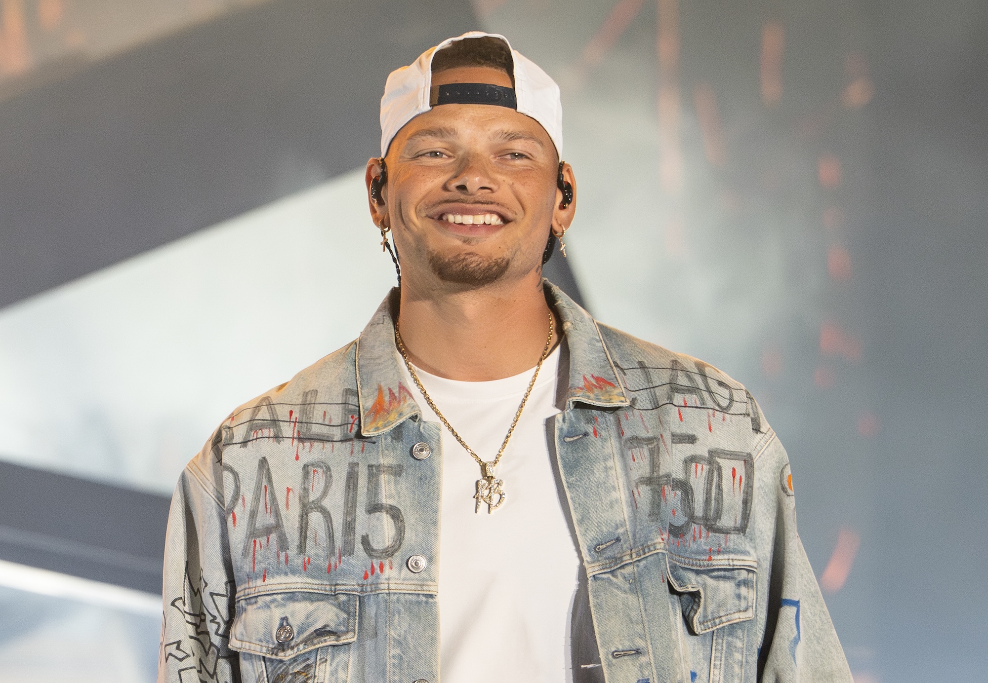 Tornado Hits Kane Brown Concert in Intense Scene for ABC's '9-1-1 ...
