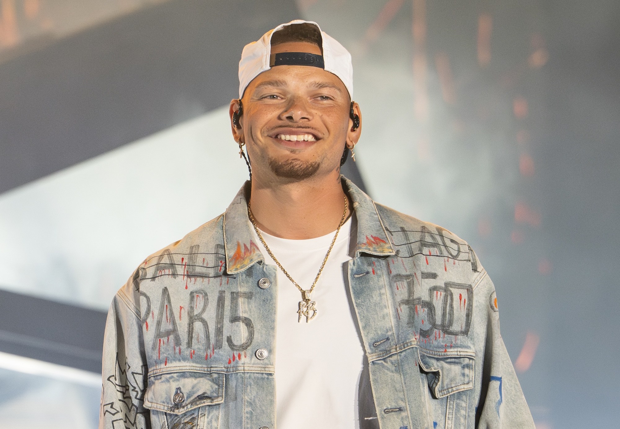 Tornado Hits Kane Brown Concert in Intense Scene for ABC's '9-1-1 ...