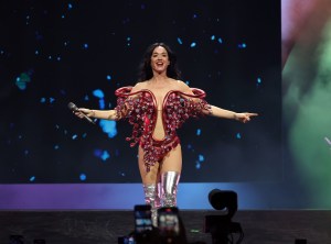 Katy Perry’s Daughter Daisy Cleary Inherited Mom’s Singing Talents in Rare Video