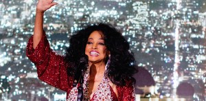 Diana Ross to Perform on Major New Year’s Eve Show