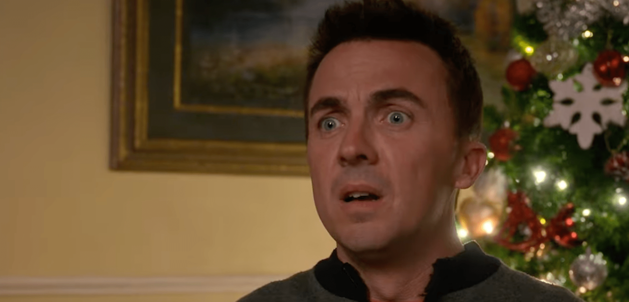 Bryan Cranston and Frankie Muniz Return in First Footage of ‘Malcolm in the Middle’ Revival Bryan Cranston and Frankie Muniz Return in First Footage of ‘Malcolm in the Middle’ Revival