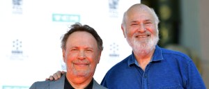 Billy Crystal Breaks Silence on Rob Reiner’s Death in Tribute With Larry David and Others