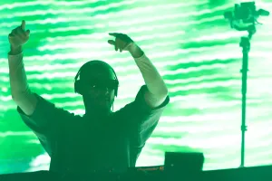 Major DJ to Undergo Surgery, Cancels All Concerts