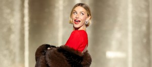 Julianne Hough Reacts to Co-Host’s Big ‘New Year’s Rockin’ Eve’ Fail