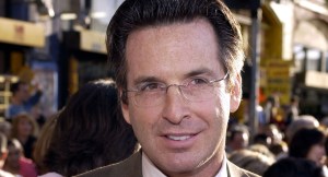 Robert Carradine’s ‘Lizzie McGuire’ Co-Star Heartbroken Over His Tragic Death