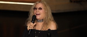 Barbra Streisand Sings Publicly for First Time in Years to Pay Tribute to Robert Redford