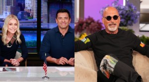 Kelly Ripa and Mark Consuelos’ Backhanded Compliment to Howie Mandel Inspires Him to Clap Back