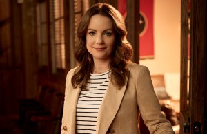 ‘9-1-1: Nashville’ Star Kimberly Williams-Paisley Teases ‘Huge Cliffhanger’ for End of Season 1 (Exclusive)