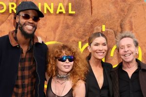 Netflix Star Reportedly Escorted off Flight After Attending ‘Euphoria’ Premiere