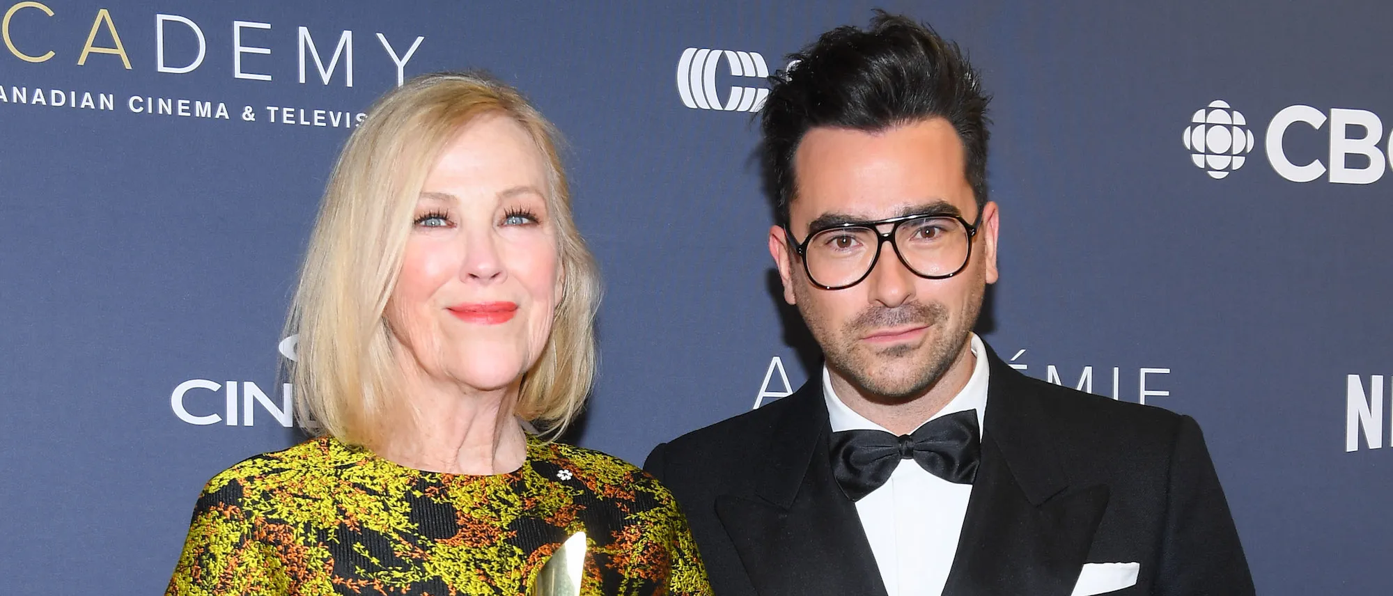Dan Levy Pays Tribute to Late 'Schitt's Creek' Mom Catherine O'Hara on 'The  Tonight Show' - PopCulture.com