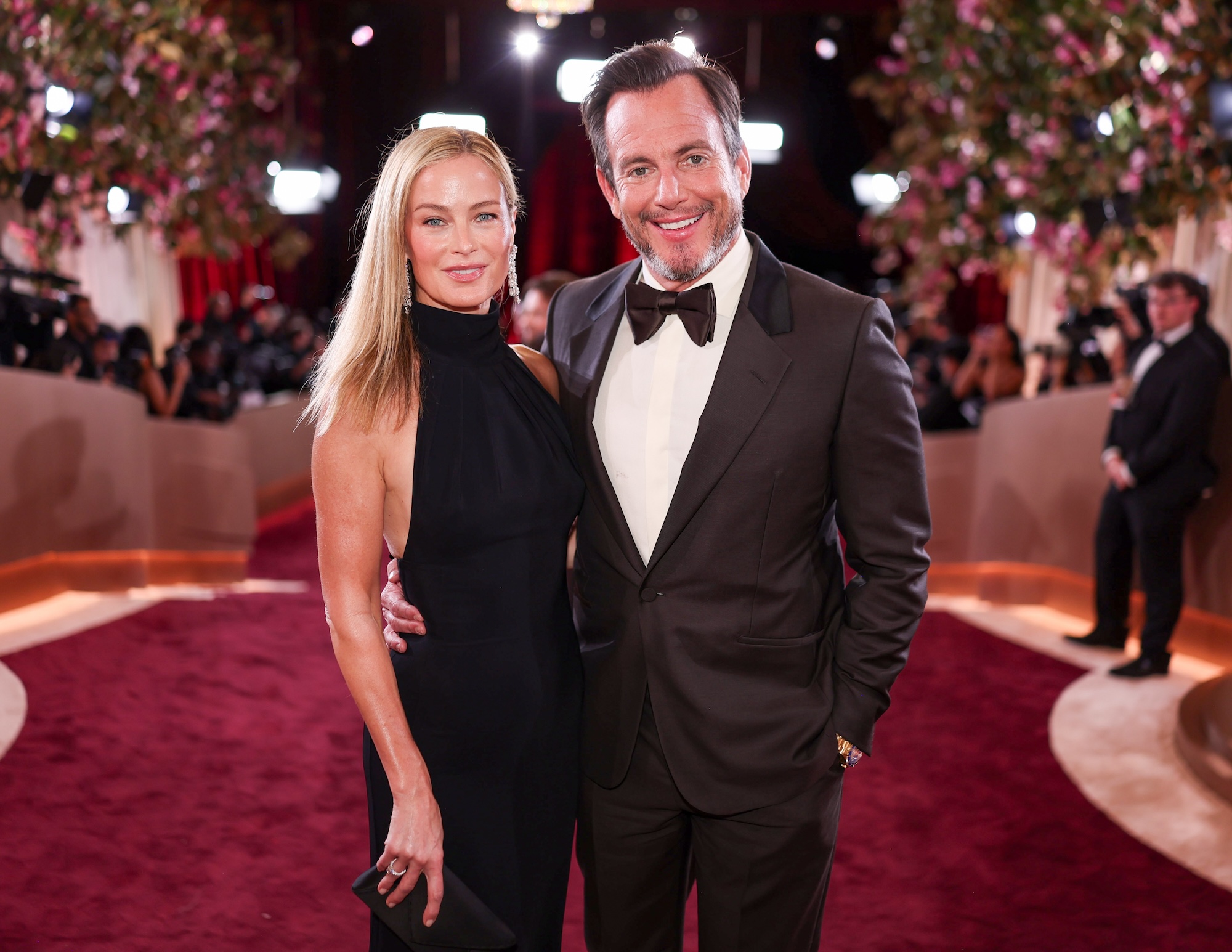 Fox Game Show Host and Model Girlfriend Break Up - Hollywood411 News