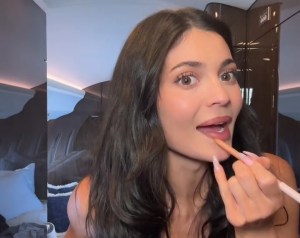 Kylie Jenner Triumphs Over Mid-Flight ‘Turbulence’  to Get Ready for ‘Last-Minute’ Timothée Chalamet Date Night