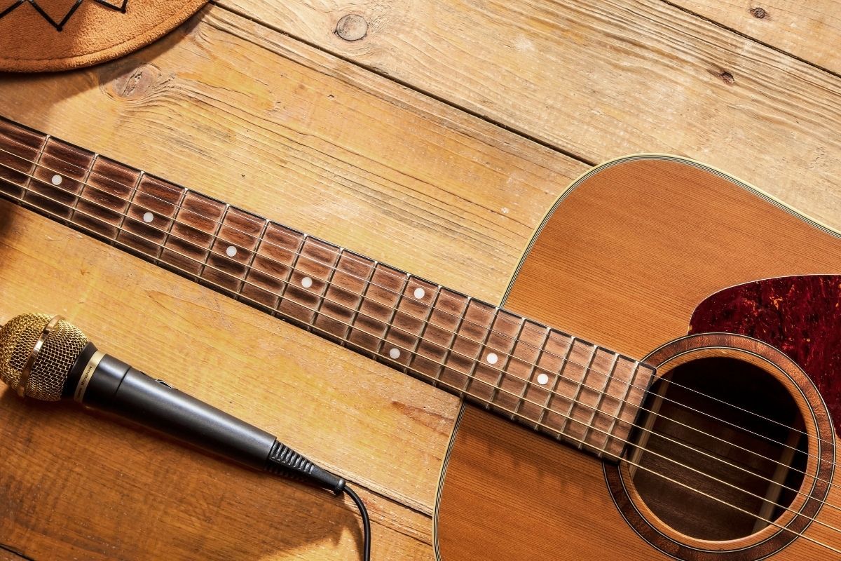 2000s Country Singer Slams Peers Who Secretly Use Auto-Tune: ‘That's Bull Crap'