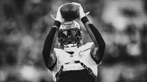 Commanders Defender Announces Surprise Retirement Amid Training Camp