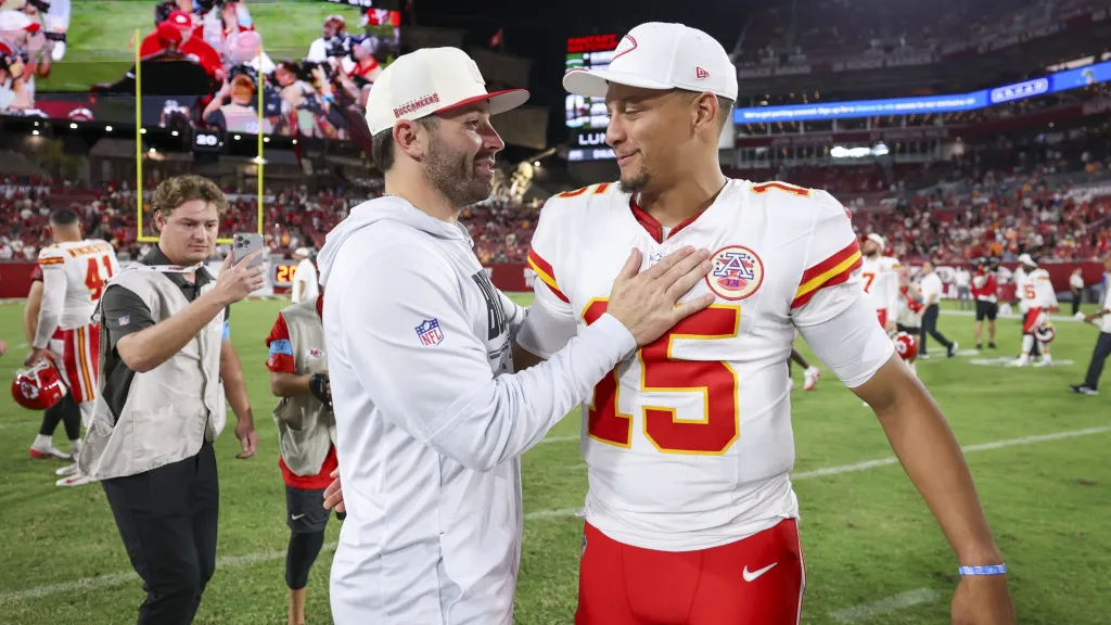 Major NFL QB Signs 3-Year Contract Extension After Dispute