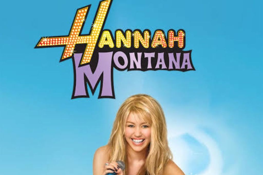 โHannah Montanaโ Star Opens up About Working With Dolly Parton on the Hit Disney Series